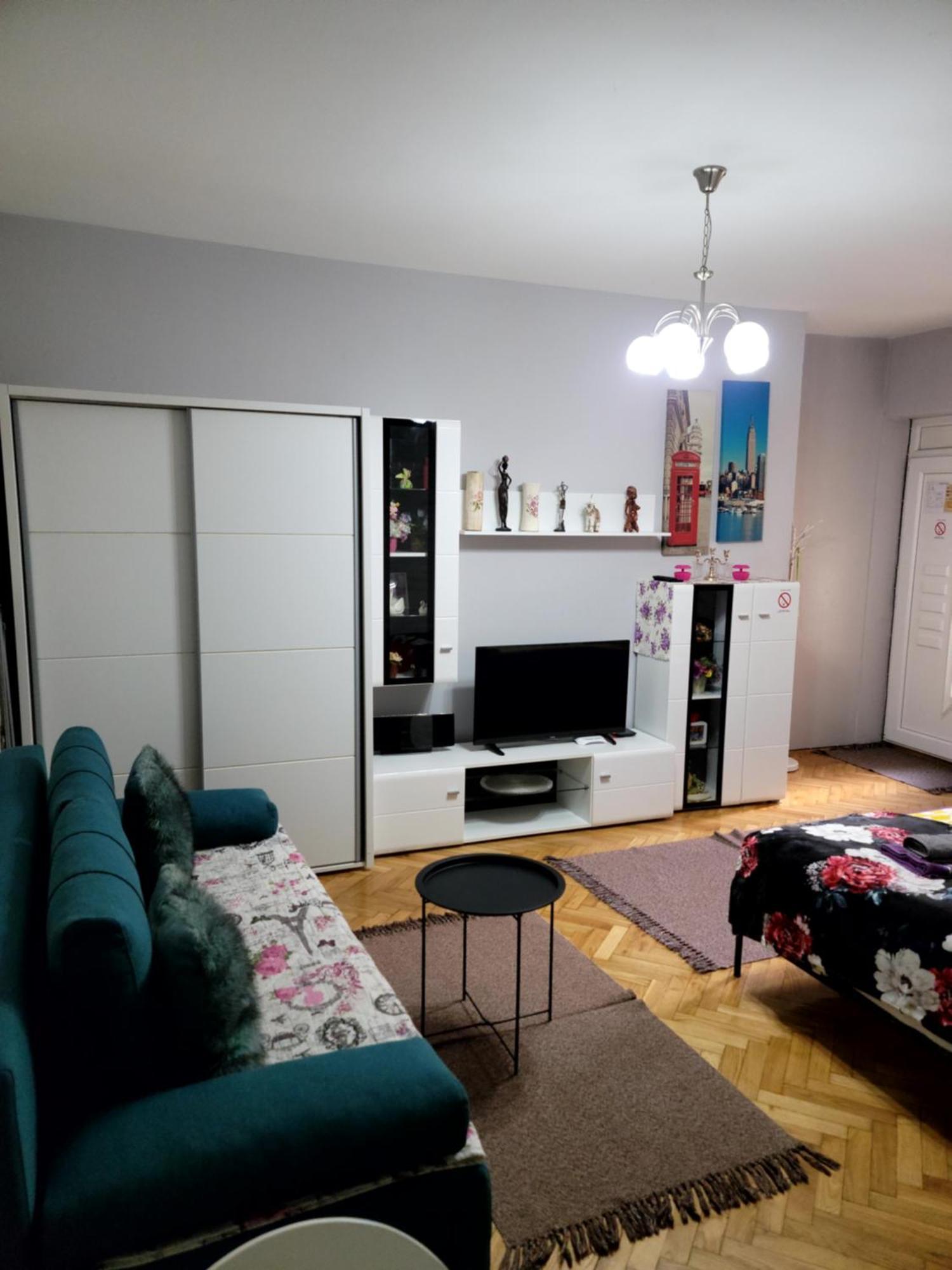 Apartman "Garden" Nowy Sad Zewnętrze zdjęcie